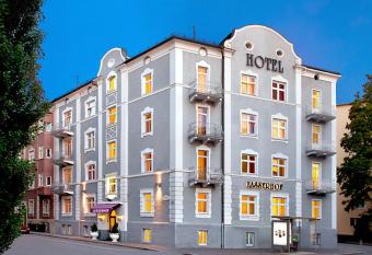 Atel Hotel Lasserhof allows 18 year olds to book a room