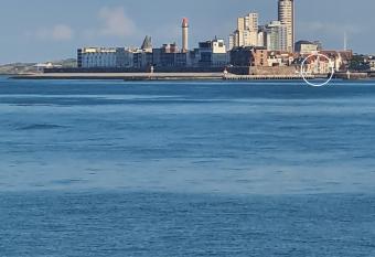 Rijksmonument Havenzicht, met zeezicht, ligging direct aan zee en centrum has Balcony rooms
