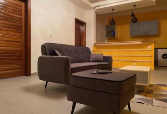 G  te Le Toub   has Balcony rooms