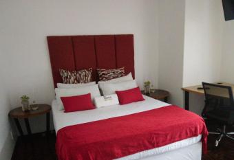 Alu Guesthouse has Balcony rooms