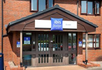 ibis budget Dundee Camperdown allows 18 year olds to book a room