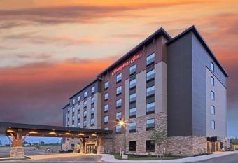 Hampton Inn Verona at Turning Stone has Balcony rooms