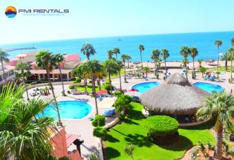 Marina Pinacate A-521 allows 18 year olds to book a room