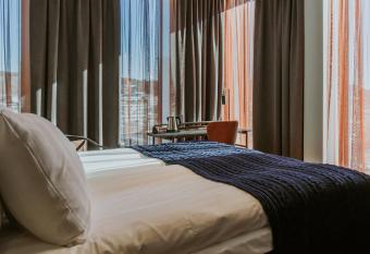 Quality Hotel The Weaver allows 18 year olds to book a room