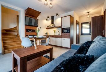 Czeho House Domki Bia  ka Tatrza  ska has Balcony rooms