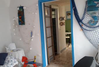 Simpatico monolocale centro storico Gallipoli allows 18 year olds to book a room