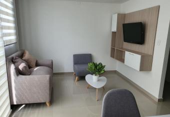 Lindo Apartamento Completo, en una muy buena zona has Balcony rooms