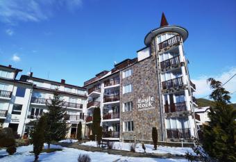 Family Apartment with mountain view has Balcony rooms