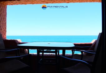 Marina Pinacate B-307 allows 18 year olds to book a room