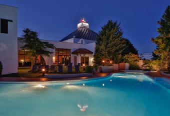 Eventhotel Pyramide allows 18 year olds to book a room