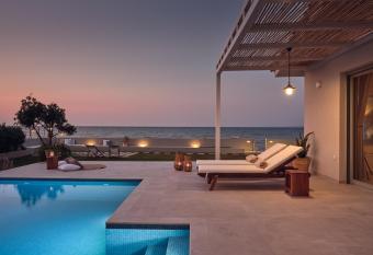 Astarte Villas - Onda Beach Villa has Balcony rooms