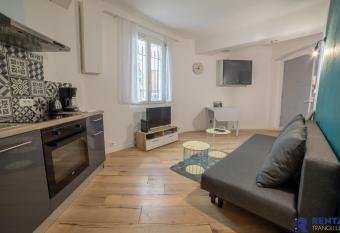  allows 18 year olds to book a room