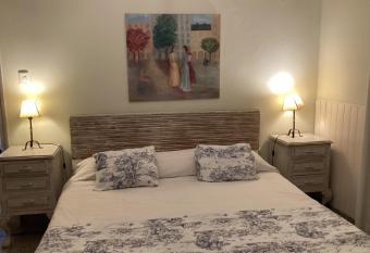 Elportal has Balcony rooms