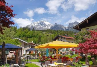 Ferienhotel Lindenhof has Balcony rooms