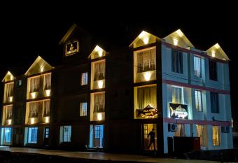 Dip Holidays has Smoking rooms