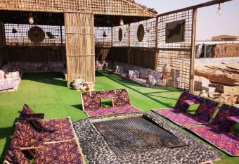                   Brooq Tent has Smoking rooms