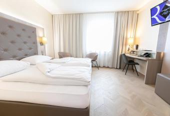 Das Reinisch Hotel & Restaurant allows 18 year olds to book a room