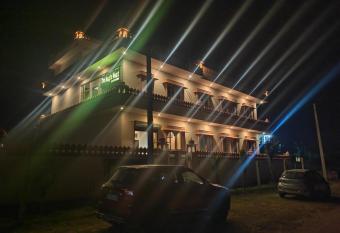 The Jungle Heart has Smoking/Balcony rooms