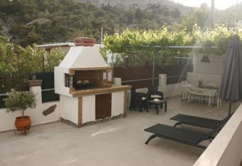 KIKI Stegna has Balcony rooms