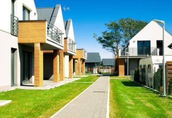 Apartament Jastrz  bia G  ra allows 18 year olds to book a room