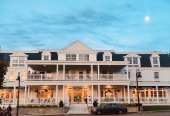 Mills Park Hotel has Balcony rooms