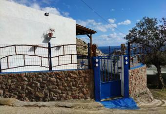 Ioli s Apartments has Balcony rooms