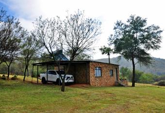 Shallow Pig Cottage allows 18 year olds to book a room