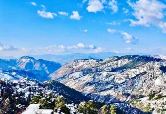 The Boho Near Mall Road has Balcony rooms