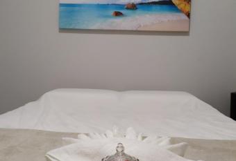 Flats Aconchego com Ar condicionado has Balcony rooms