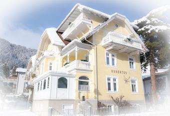 Hotel Garni Hubertus-Nostalgie & Charme has Balcony rooms