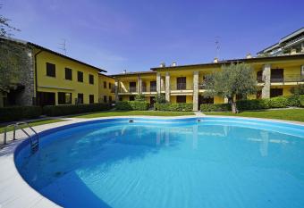 Gardagate - Appartamento Cabiana has Balcony rooms