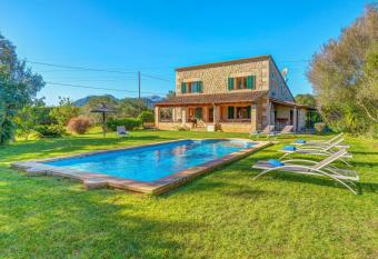 Can Vaja has Balcony rooms