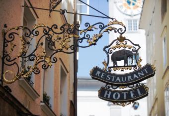 Hotel Elefant allows 18 year olds to book a room