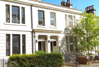 Glasgow House allows 18 year olds to book a room