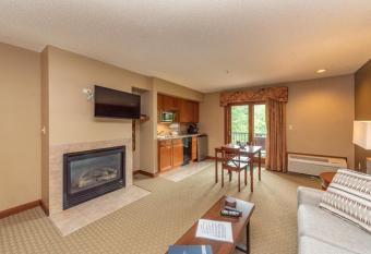 A209 Studio Lake View has Balcony rooms