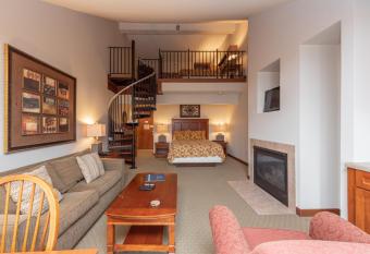 A309 Studio & Loft Lake View has Balcony rooms