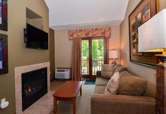 A318 One Bedroom & Loft Standard View has Balcony rooms