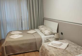 Matisse1 has Balcony rooms