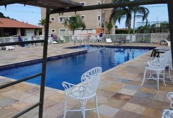 Casa no Condom  nio Naturalle allows 18 year olds to book a room