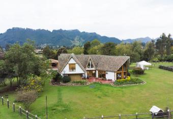 La Isabela Estancia Ecuestre allows 18 year olds to book a room