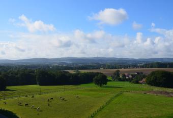 Hotel Weitblick Bielefeld allows 18 year olds to book a room