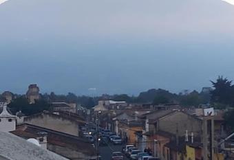 Hotel Vista al Cerro has Balcony rooms