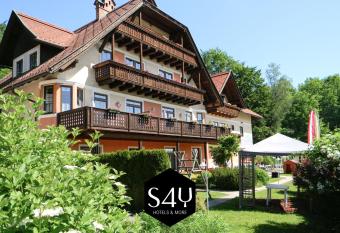Hotel K  rntnerhof Velden by S4Y allows 18 year olds to book a room