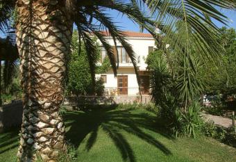 Nadia Apartments has Balcony rooms