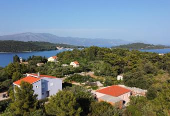 ANITA, Kor  ula has Balcony rooms