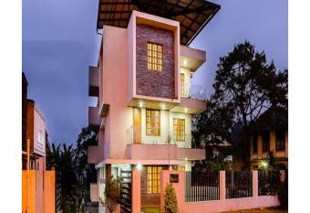 MySpace Express Oleander Service Apartments has Balcony rooms