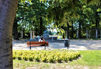 G  stewohnung 4-Raum Wohnung f  r 2-8 Personen allows 18 year olds to book a room