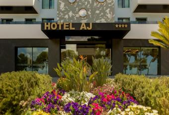 AJ Gran Alacant by SH Hoteles has Balcony rooms