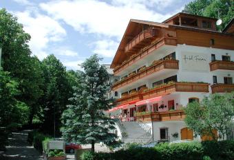 Hotel Furian allows 18 year olds to book a room