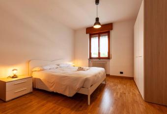 Appartamento Marmolada - Vivi il Cuore della Citt   has Balcony rooms